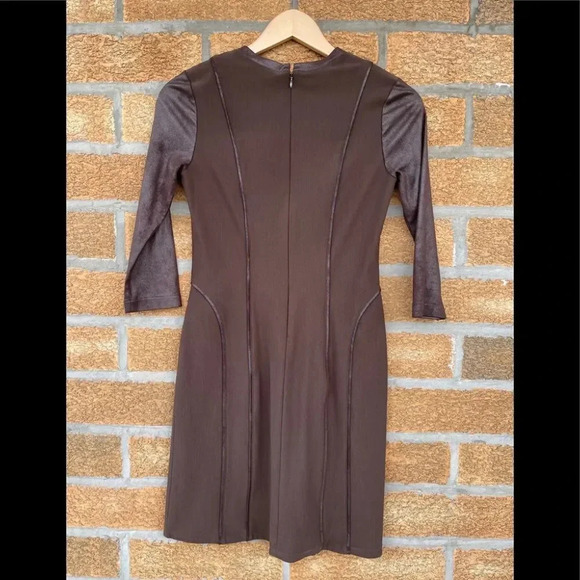 Nha Khanh dress size 2 - Picture 7 of 7